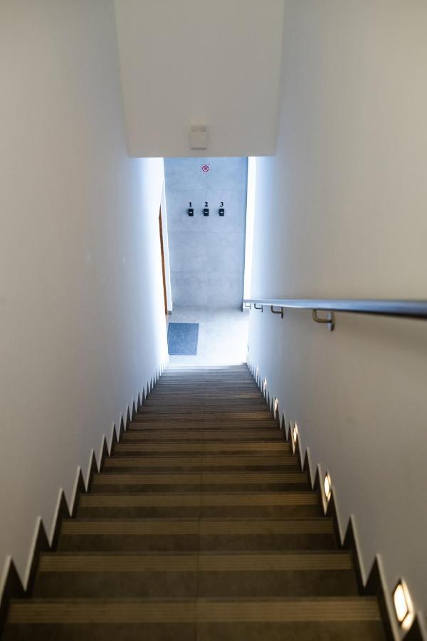 Neo Sky Apartment, Free Parking, 15 Min Walk Old Town&Kazimierz - By Homelike Krakow Exterior photo